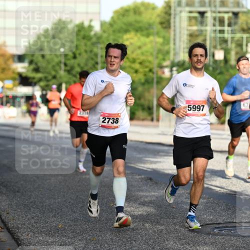 06.09.2026 - CURREX Alsterlauf Dr. Thomas Lammeyer http://msf.ph/oto/10123232 06.09.2026 09:39:15 Laufen 2319, 2738, 5997, 63, 4931 meine-sportfotos.de