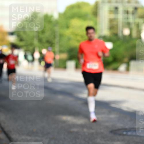 06.09.2026 - CURREX Alsterlauf Dr. Thomas Lammeyer http://msf.ph/oto/10123249 06.09.2026 09:39:17 Laufen 20 meine-sportfotos.de