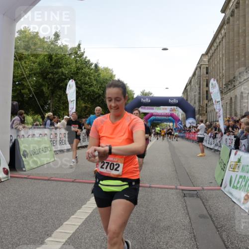 06.09.2026 - CURREX Alsterlauf Yannick Fuchs http://msf.ph/oto/10123254 06.09.2026 10:02:44 Ziel 2135, 2304, 2702, 2954, 3028, 3042, 3089, 3221, 3222, 3532, 4263, 4285, 4325, 4624, 5693, 5698, 6120, 6203, 6219, 6431, 8121, 8147, 8244, 8305 meine-sportfotos.de