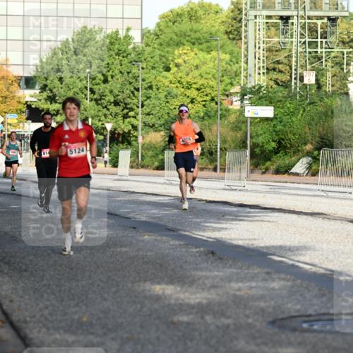 06.09.2026 - CURREX Alsterlauf Dr. Thomas Lammeyer http://msf.ph/oto/10123267 06.09.2026 09:39:19 Laufen 4858, 4068, 4535, 3233, 2003, 814, 5124, 287 meine-sportfotos.de
