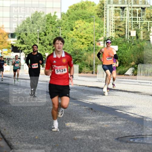 06.09.2026 - CURREX Alsterlauf Dr. Thomas Lammeyer http://msf.ph/oto/10123280 06.09.2026 09:39:20 Laufen 612, 4535, 8148, 5124, 4068 meine-sportfotos.de