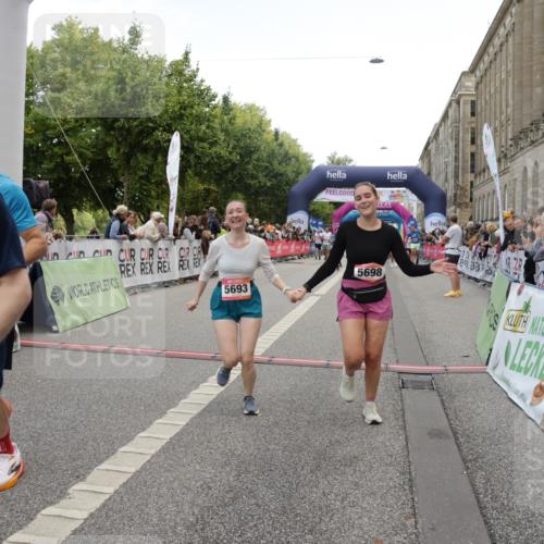 06.09.2026 - CURREX Alsterlauf Yannick Fuchs http://msf.ph/oto/10123297 06.09.2026 10:02:46 Ziel 2304, 2702, 2954, 3028, 3042, 3221, 3222, 3532, 4263, 4285, 5693, 5698, 6120, 6219, 6431, 8121, 8147, 8244, 8282, 8305 meine-sportfotos.de