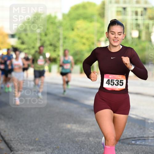 06.09.2026 - CURREX Alsterlauf Dr. Thomas Lammeyer http://msf.ph/oto/10123329 06.09.2026 09:39:25 Laufen 4535 meine-sportfotos.de