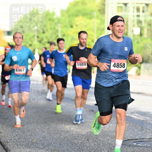 06.09.2026 - CURREX Alsterlauf Dr. Thomas Lammeyer http://msf.ph/oto/10123367 06.09.2026 09:39:30 Laufen 5984, 4967, 4858, 4854 meine-sportfotos.de