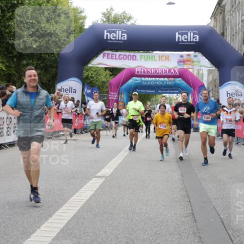 06.09.2026 - CURREX Alsterlauf Yannick Fuchs http://msf.ph/oto/10123409 06.09.2026 10:02:49 Ziel 2500, 3221, 3222, 5190, 5366, 5659, 5693, 5698, 6120, 6219, 8121, 8147, 8282, 8305 meine-sportfotos.de