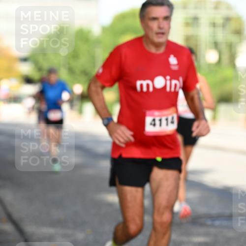 06.09.2026 - CURREX Alsterlauf Dr. Thomas Lammeyer http://msf.ph/oto/10123435 06.09.2026 09:39:38 Laufen 4114 meine-sportfotos.de