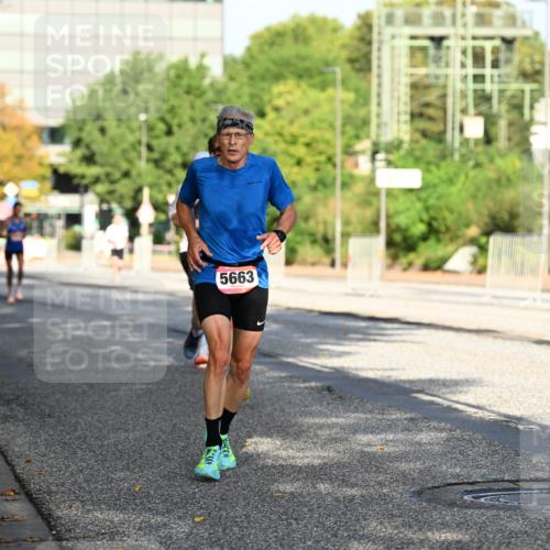 06.09.2026 - CURREX Alsterlauf Dr. Thomas Lammeyer http://msf.ph/oto/10123440 06.09.2026 09:39:40 Laufen 5663 meine-sportfotos.de