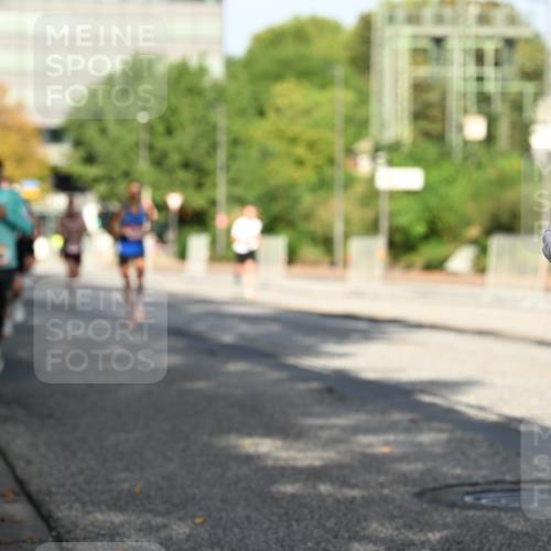 06.09.2026 - CURREX Alsterlauf Dr. Thomas Lammeyer http://msf.ph/oto/10123477 06.09.2026 09:39:43 Laufen 2014, 647 meine-sportfotos.de