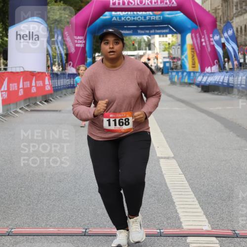 06.09.2026 - CURREX Alsterlauf Strokosch-Dieckow http://msf.ph/oto/10123548 06.09.2026 12:11:01 Ziel 1166, 1168, 1331 meine-sportfotos.de