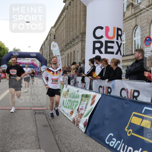 06.09.2026 - CURREX Alsterlauf Yannick Fuchs http://msf.ph/oto/10123558 06.09.2026 10:02:54 Ziel 2500, 2687, 4474, 4475, 5190, 5366, 5659, 5771, 5780, 5865, 5866, 6398, 8282 meine-sportfotos.de