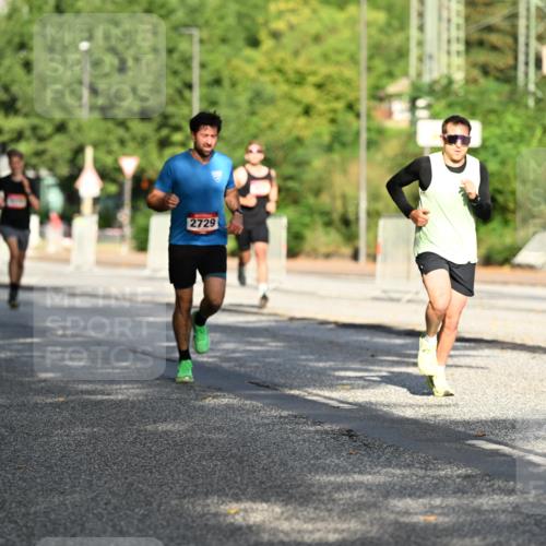 06.09.2026 - CURREX Alsterlauf Dr. Thomas Lammeyer http://msf.ph/oto/10123581 06.09.2026 09:39:57 Laufen 6376, 6381, 2729 meine-sportfotos.de