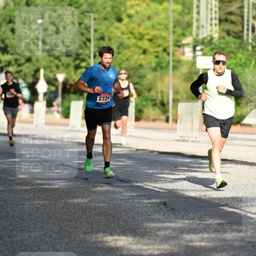 06.09.2026 - CURREX Alsterlauf Dr. Thomas Lammeyer http://msf.ph/oto/10123583 06.09.2026 09:39:58 Laufen 6376, 2729, 6381 meine-sportfotos.de