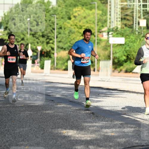 06.09.2026 - CURREX Alsterlauf Dr. Thomas Lammeyer http://msf.ph/oto/10123588 06.09.2026 09:39:58 Laufen 3815, 6376, 6381, 2729 meine-sportfotos.de