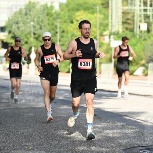 06.09.2026 - CURREX Alsterlauf Dr. Thomas Lammeyer http://msf.ph/oto/10123618 06.09.2026 09:40:01 Laufen 6140, 6376, 6381 meine-sportfotos.de