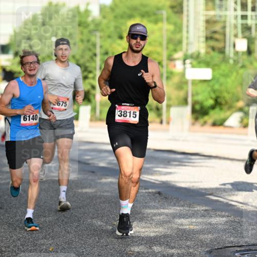 06.09.2026 - CURREX Alsterlauf Dr. Thomas Lammeyer http://msf.ph/oto/10123649 06.09.2026 09:40:04 Laufen 6140, 675, 3815 meine-sportfotos.de