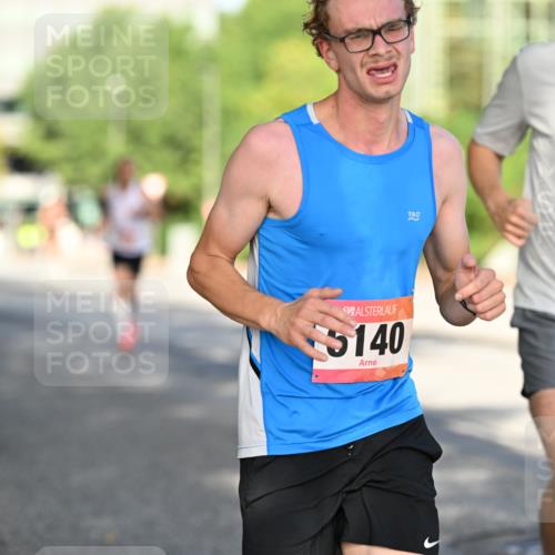 06.09.2026 - CURREX Alsterlauf Dr. Thomas Lammeyer http://msf.ph/oto/10123674 06.09.2026 09:40:06 Laufen 140, 5675 meine-sportfotos.de