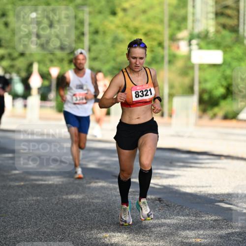 06.09.2026 - CURREX Alsterlauf Dr. Thomas Lammeyer http://msf.ph/oto/10123711 06.09.2026 09:40:10 Laufen 13306, 8321, 2 meine-sportfotos.de