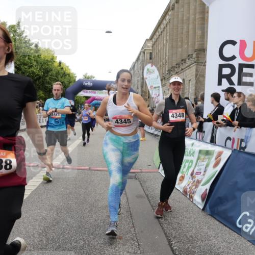 06.09.2026 - CURREX Alsterlauf Yannick Fuchs http://msf.ph/oto/10123836 06.09.2026 10:03:01 Ziel 2687, 3096, 3338, 3721, 3909, 4345, 4348, 4474, 4475, 4730, 4922, 5190, 5465, 5659, 5771, 5780, 5865, 5866, 5903, 6046, 6049, 6398, 8100 meine-sportfotos.de