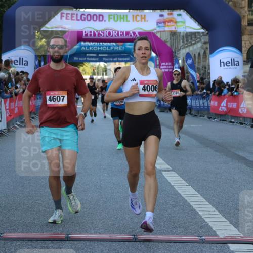 06.09.2026 - CURREX Alsterlauf Strokosch-Dieckow http://msf.ph/oto/10123941 06.09.2026 09:42:42 Ziel 2729, 3692, 4006, 4607, 4829, 5173, 5811, 6376 meine-sportfotos.de