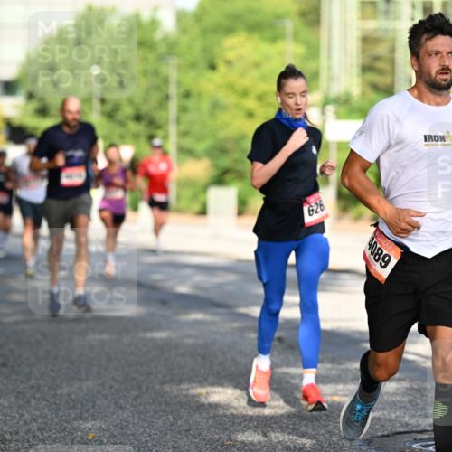 06.09.2026 - CURREX Alsterlauf Dr. Thomas Lammeyer http://msf.ph/oto/10123960 06.09.2026 09:40:36 Laufen 626, 4089 meine-sportfotos.de