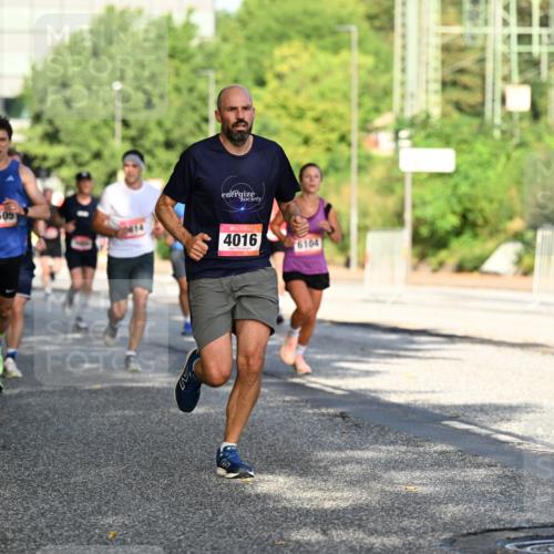 06.09.2026 - CURREX Alsterlauf Dr. Thomas Lammeyer http://msf.ph/oto/10123976 06.09.2026 09:40:38 Laufen 4505, 4016, 6104 meine-sportfotos.de