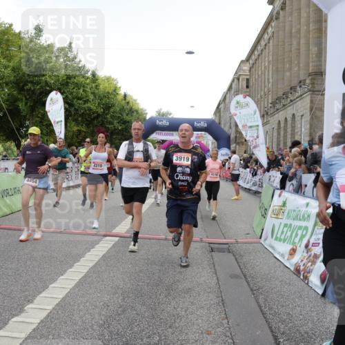 06.09.2026 - CURREX Alsterlauf Yannick Fuchs http://msf.ph/oto/10124049 06.09.2026 10:03:10 Ziel 2096, 2778, 3096, 3626, 3762, 3919, 3920, 4229, 4310, 4454, 4519, 4919, 4922, 4936, 5047, 5234, 5653, 5756, 5903, 5936, 6046, 6049, 6264, 6324, 6379, 8043, 8100, 8288 meine-sportfotos.de