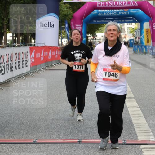 06.09.2026 - CURREX Alsterlauf Strokosch-Dieckow http://msf.ph/oto/10124156 06.09.2026 12:12:42 Ziel 1046, 1071 meine-sportfotos.de