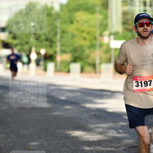 06.09.2026 - CURREX Alsterlauf Dr. Thomas Lammeyer http://msf.ph/oto/10124220 06.09.2026 09:41:04 Laufen 3197, 2 meine-sportfotos.de