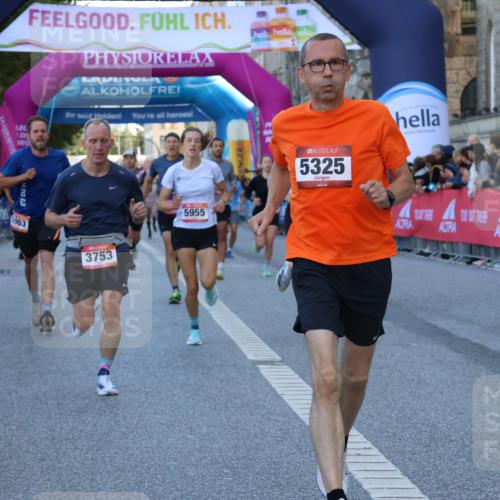 06.09.2026 - CURREX Alsterlauf Strokosch-Dieckow http://msf.ph/oto/10124265 06.09.2026 09:43:09 Ziel 2907, 3361, 3572, 3753, 5325, 5955, 5963, 6002, 6221, 8233, 8321, 8330 meine-sportfotos.de