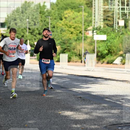 06.09.2026 - CURREX Alsterlauf Dr. Thomas Lammeyer http://msf.ph/oto/10124314 06.09.2026 09:41:17 Laufen 5606, 114, 8328 meine-sportfotos.de