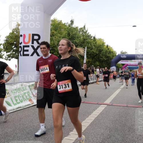 06.09.2026 - CURREX Alsterlauf Yannick Fuchs http://msf.ph/oto/10124333 06.09.2026 10:03:18 Ziel 2323, 2334, 2522, 2778, 3131, 3626, 3762, 3874, 4229, 4519, 4919, 4936, 5025, 5047, 5054, 5552, 5653, 5756, 6050, 6324, 6345, 6355, 6377, 8043, 8150, 8288 meine-sportfotos.de