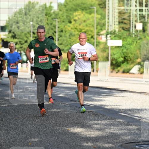06.09.2026 - CURREX Alsterlauf Dr. Thomas Lammeyer http://msf.ph/oto/10124351 06.09.2026 09:41:21 Laufen 5402, 5606, 39, 2609 meine-sportfotos.de