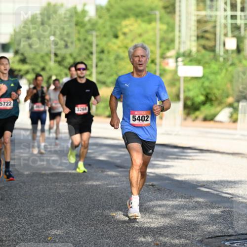 06.09.2026 - CURREX Alsterlauf Dr. Thomas Lammeyer http://msf.ph/oto/10124383 06.09.2026 09:41:24 Laufen 5722, 3264, 5402, 2139 meine-sportfotos.de