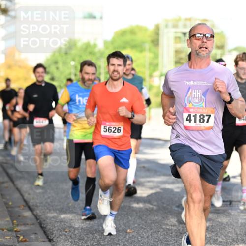 06.09.2026 - CURREX Alsterlauf Dr. Thomas Lammeyer http://msf.ph/oto/10124483 06.09.2026 09:41:35 Laufen 5626, 4187 meine-sportfotos.de