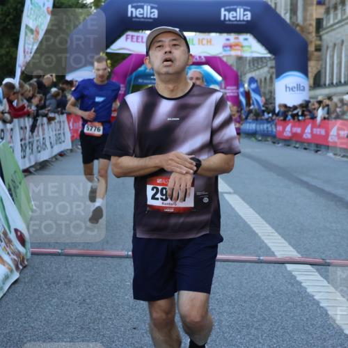 06.09.2026 - CURREX Alsterlauf Strokosch-Dieckow http://msf.ph/oto/10124491 06.09.2026 09:43:16 Ziel 2137, 2907, 3366, 3572, 3753, 4016, 5649, 5776, 5904, 5952, 5955, 5963, 6002, 6104, 8233, 8330 meine-sportfotos.de