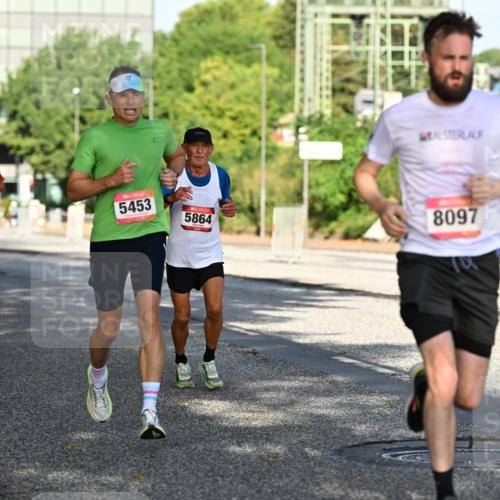 06.09.2026 - CURREX Alsterlauf Dr. Thomas Lammeyer http://msf.ph/oto/10124529 06.09.2026 09:41:44 Laufen 5453, 5864, 8097 meine-sportfotos.de