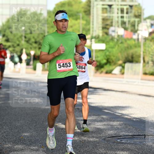 06.09.2026 - CURREX Alsterlauf Dr. Thomas Lammeyer http://msf.ph/oto/10124537 06.09.2026 09:41:45 Laufen 5453, 5864 meine-sportfotos.de