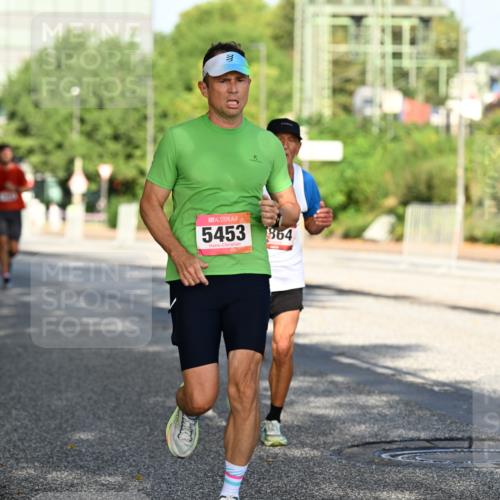 06.09.2026 - CURREX Alsterlauf Dr. Thomas Lammeyer http://msf.ph/oto/10124538 06.09.2026 09:41:45 Laufen 0, 5453, 864 meine-sportfotos.de
