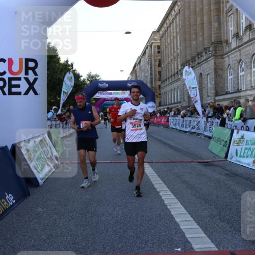 06.09.2026 - CURREX Alsterlauf Strokosch-Dieckow http://msf.ph/oto/10124587 06.09.2026 09:43:36 Ziel 2166, 3523, 3524, 3561, 3715, 3814, 4089, 5098, 5370, 6388, 8036, 8316 meine-sportfotos.de