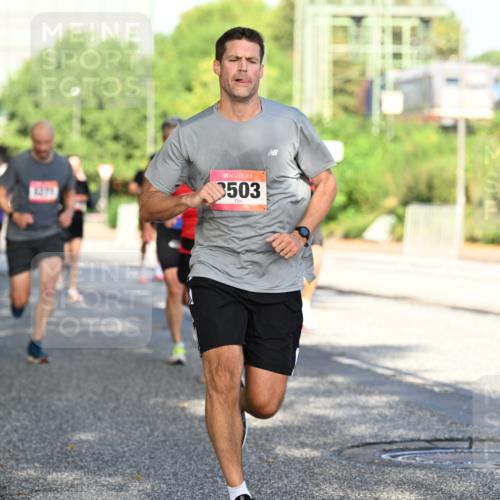 06.09.2026 - CURREX Alsterlauf Dr. Thomas Lammeyer http://msf.ph/oto/10124596 06.09.2026 09:41:52 Laufen 3503 meine-sportfotos.de