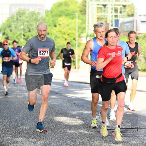 06.09.2026 - CURREX Alsterlauf Dr. Thomas Lammeyer http://msf.ph/oto/10124612 06.09.2026 09:41:54 Laufen 5271 meine-sportfotos.de