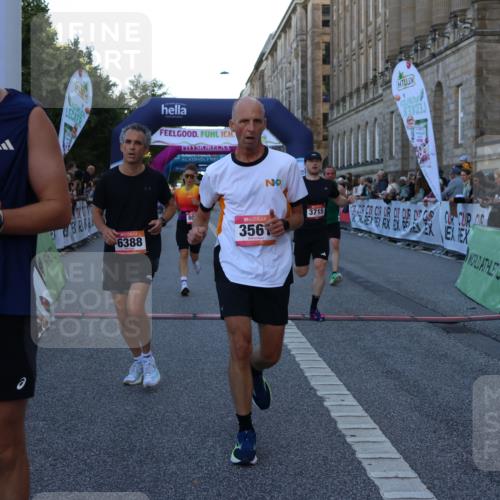 06.09.2026 - CURREX Alsterlauf Strokosch-Dieckow http://msf.ph/oto/10124643 06.09.2026 09:43:39 Ziel 2166, 2245, 3197, 3523, 3524, 3561, 3715, 5098, 5370, 6371, 6388, 8036, 8316 meine-sportfotos.de