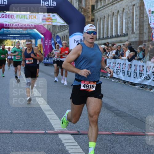 06.09.2026 - CURREX Alsterlauf Strokosch-Dieckow http://msf.ph/oto/10124706 06.09.2026 09:43:46 Ziel 2166, 2245, 2398, 2760, 3197, 3646, 3715, 4910, 5348, 5680, 5873, 5874, 6371, 8036 meine-sportfotos.de