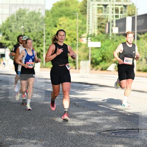 06.09.2026 - CURREX Alsterlauf Dr. Thomas Lammeyer http://msf.ph/oto/10124760 06.09.2026 09:42:09 Laufen 420, 4011 meine-sportfotos.de