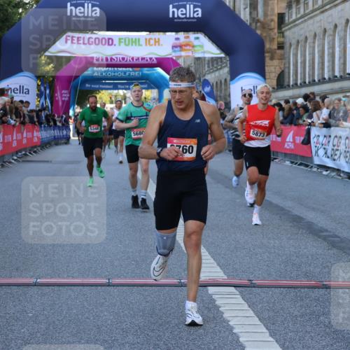 06.09.2026 - CURREX Alsterlauf Strokosch-Dieckow http://msf.ph/oto/10124783 06.09.2026 09:43:48 Ziel 2245, 2398, 2760, 3197, 3646, 4910, 5348, 5680, 5873, 5874, 6371 meine-sportfotos.de