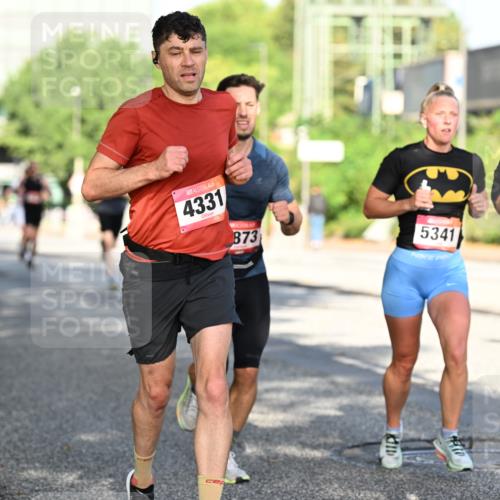 06.09.2026 - CURREX Alsterlauf Dr. Thomas Lammeyer http://msf.ph/oto/10124821 06.09.2026 09:42:17 Laufen 4331, 873, 5341, 376 meine-sportfotos.de