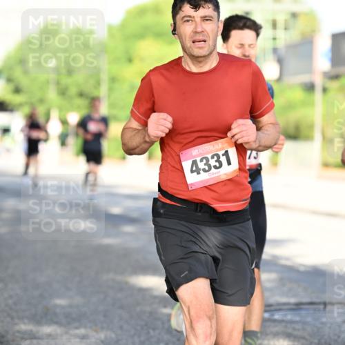 06.09.2026 - CURREX Alsterlauf Dr. Thomas Lammeyer http://msf.ph/oto/10124826 06.09.2026 09:42:17 Laufen 4331, 73, 5341, 11 meine-sportfotos.de