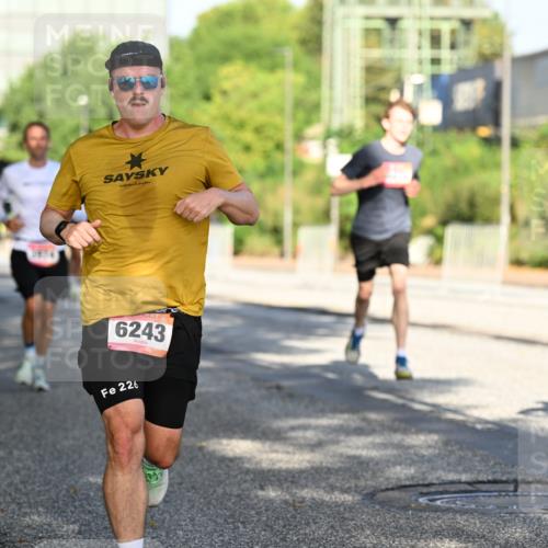 06.09.2026 - CURREX Alsterlauf Dr. Thomas Lammeyer http://msf.ph/oto/10124852 06.09.2026 09:42:20 Laufen 6243, 226 meine-sportfotos.de