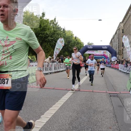 06.09.2026 - CURREX Alsterlauf Yannick Fuchs http://msf.ph/oto/10124871 06.09.2026 10:03:37 Ziel 2447, 2448, 2501, 2629, 2630, 2869, 3227, 3252, 3367, 3756, 4777, 5087, 5360, 5408, 5461, 5737, 6290, 6292, 6344, 8022, 8263, 8279, 8315, 8323 meine-sportfotos.de