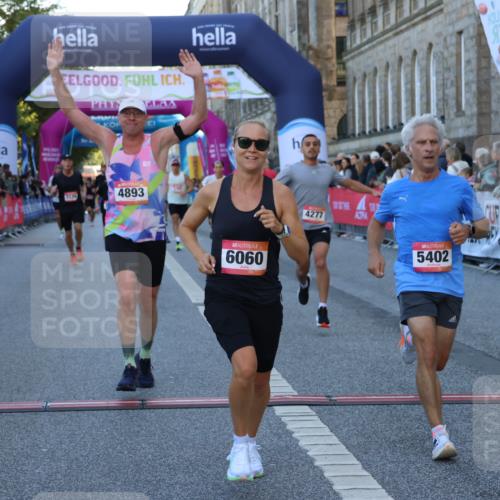06.09.2026 - CURREX Alsterlauf Strokosch-Dieckow http://msf.ph/oto/10124875 06.09.2026 09:44:04 Ziel 2139, 2250, 2723, 3269, 3702, 3905, 3994, 4277, 4893, 5062, 5168, 5402, 5606, 6060, 6102 meine-sportfotos.de